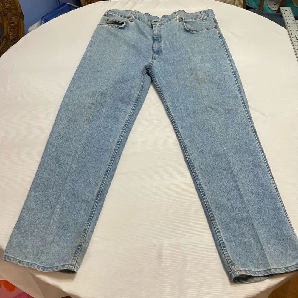 Levi Strauss VTG Relaxed Fit Wrinkle Free 540 Denim Jeans Size 42 X 30
